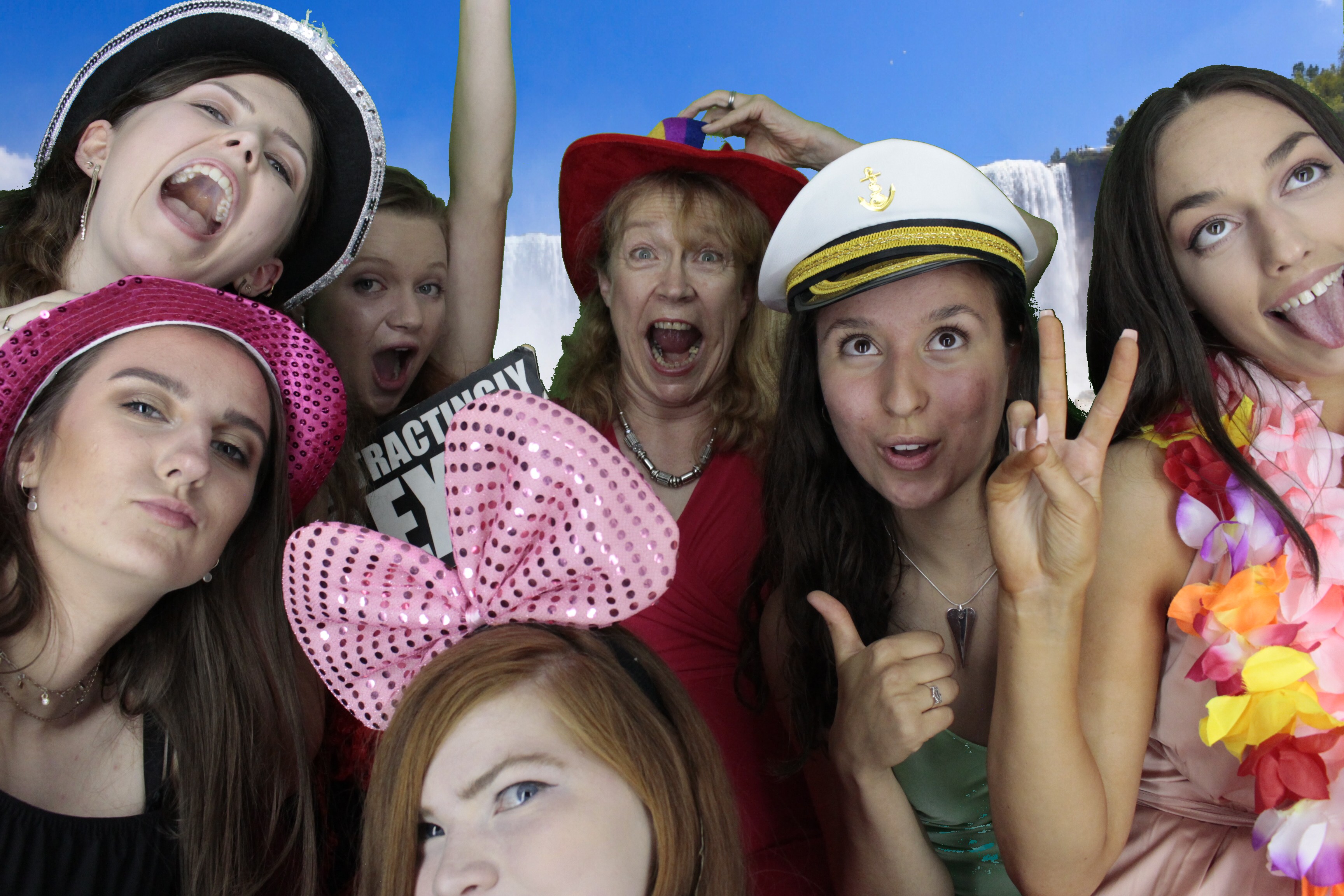 St Gabriel's Leavers 2019 | View more photos from the event at gallery.myphotoboothexperience.co.uk/u/MyPhotoBoothExperienceLtd/St-Gabriels-Leavers-2019